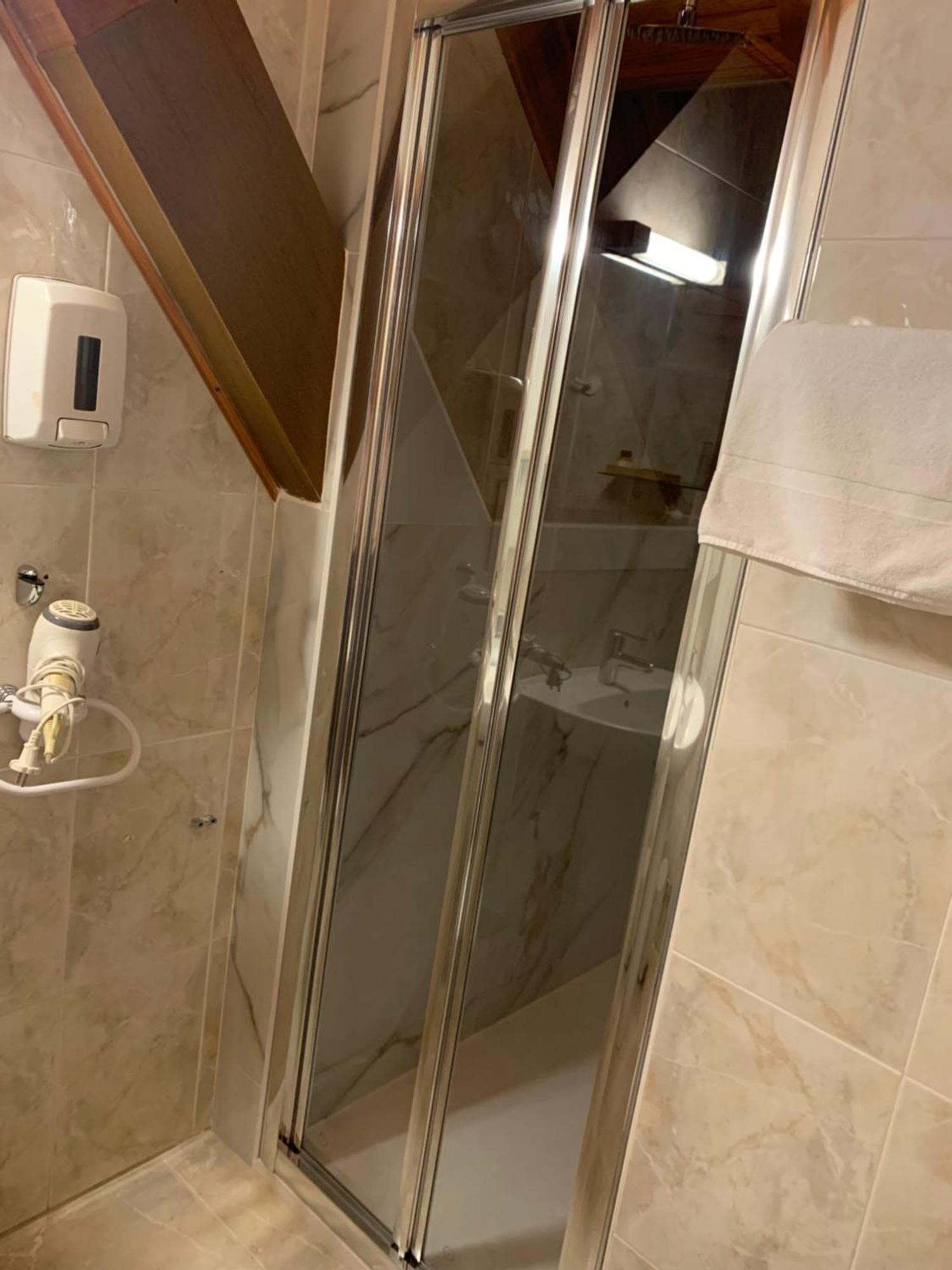 Hostal Ezkaurre 이사바 외부 사진