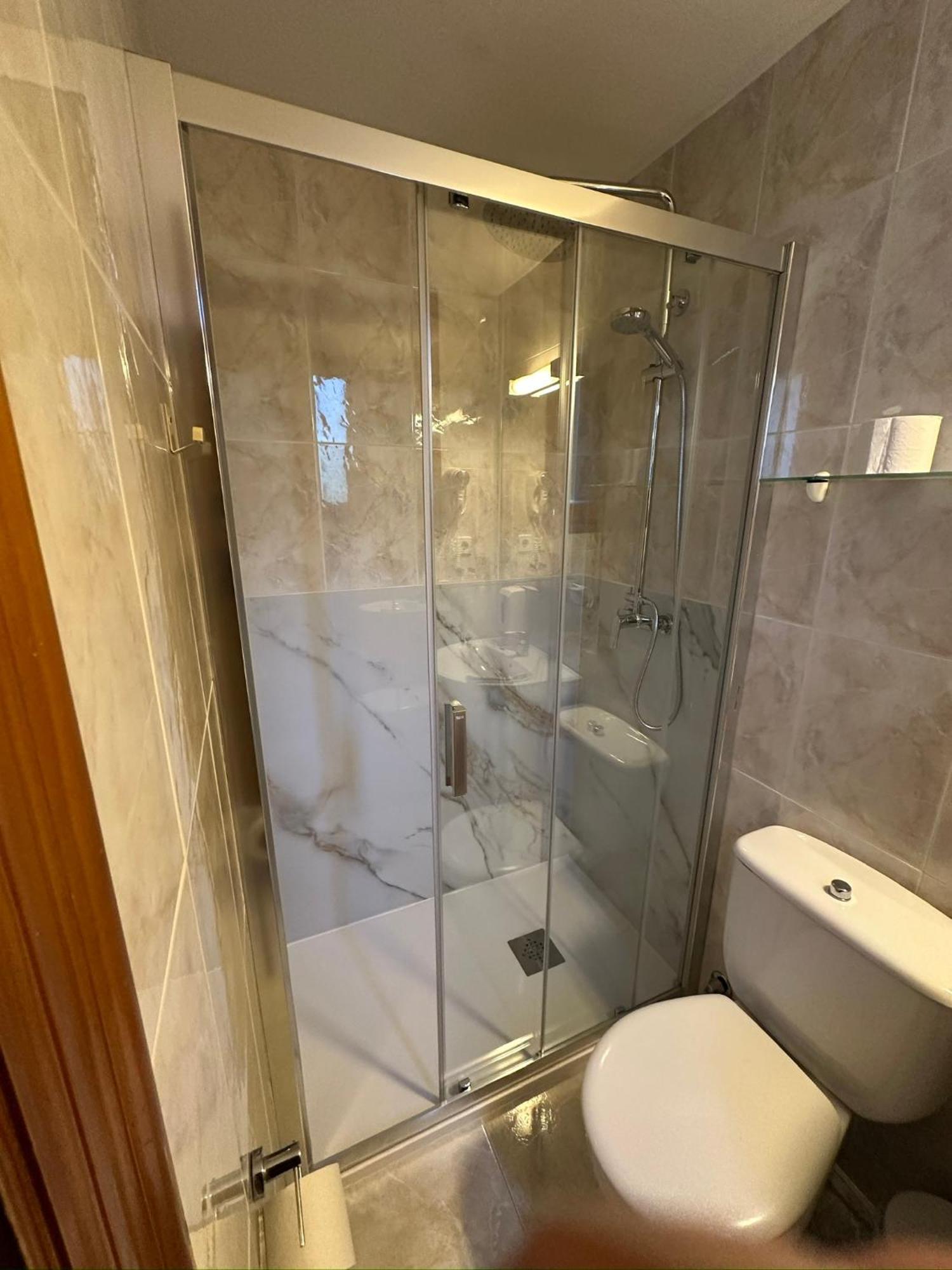 Hostal Ezkaurre 이사바 외부 사진