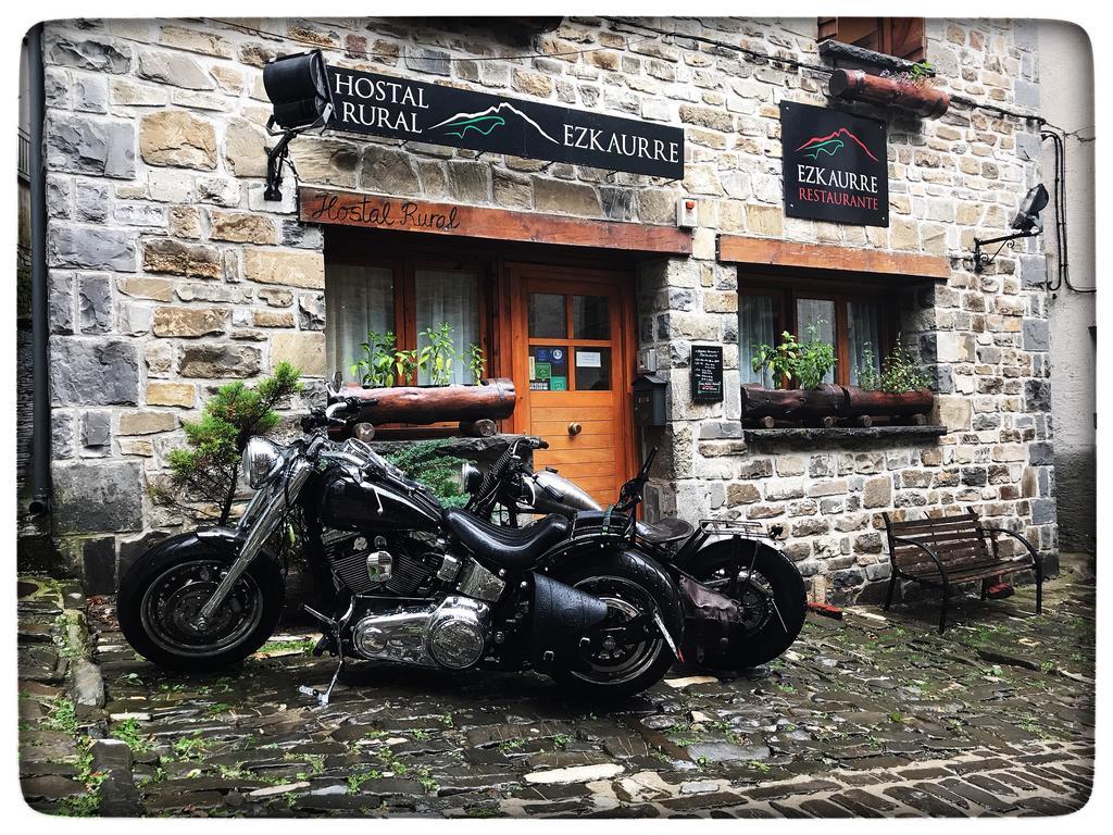 Hostal Ezkaurre 이사바 외부 사진