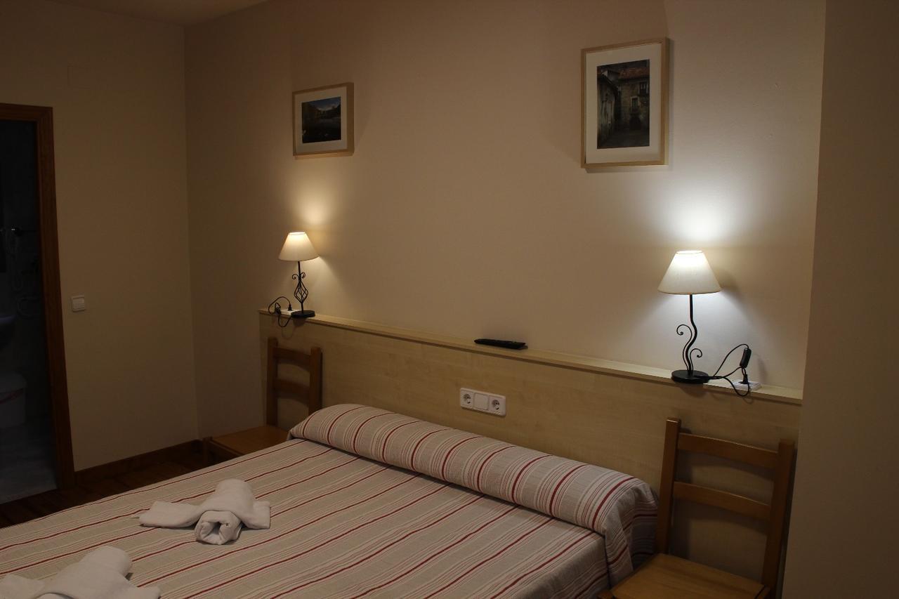 Hostal Ezkaurre 이사바 외부 사진